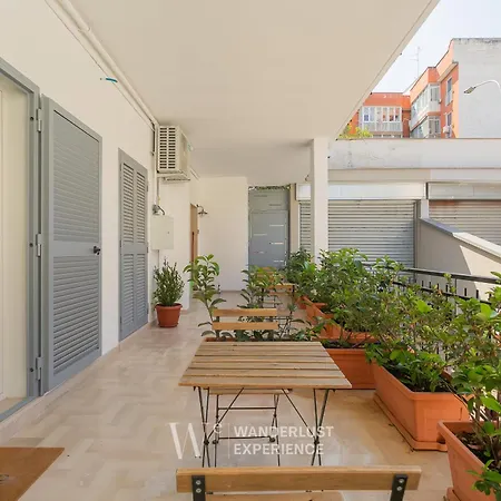 Wanderlust Experience March Hare *