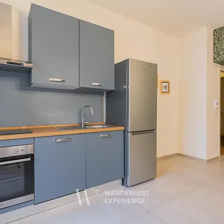 Wanderlust Experience March Hare *