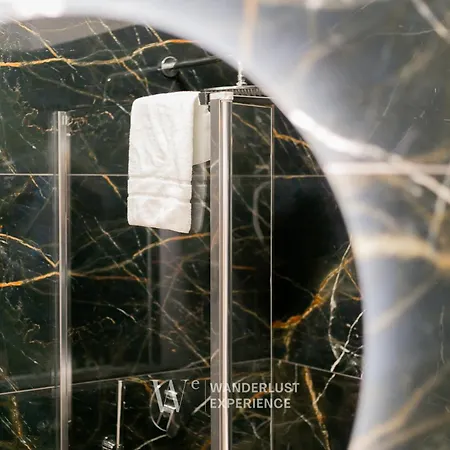 Wanderlust Experience March Hare *